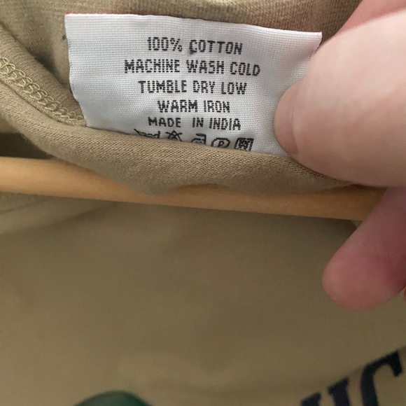 Quicksilver TAN Cotton T-shirt, 2X. Fall Sale - Picture 4 of 5